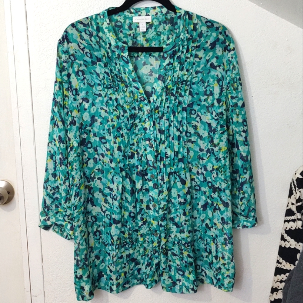 Floral Metallic Button Down with Pleats Size XL